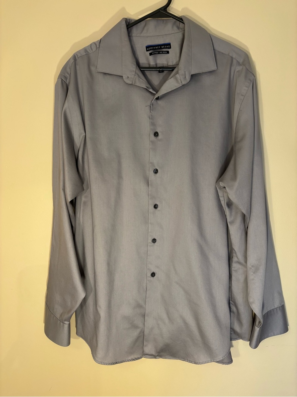 Geoffrey Beene Light Gray Long-Sleeve Dress Shirt